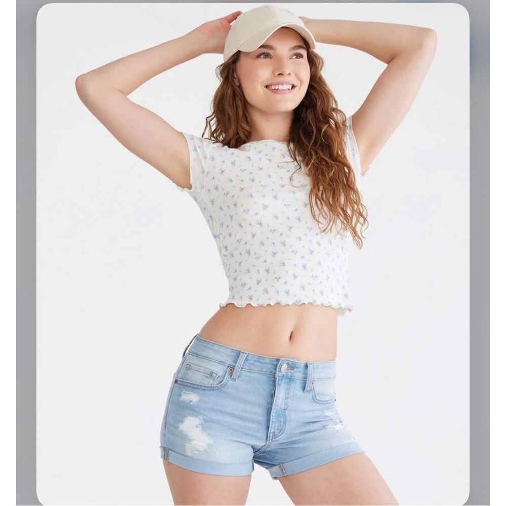 Aeropostale Mid Rise Shorts Size 4